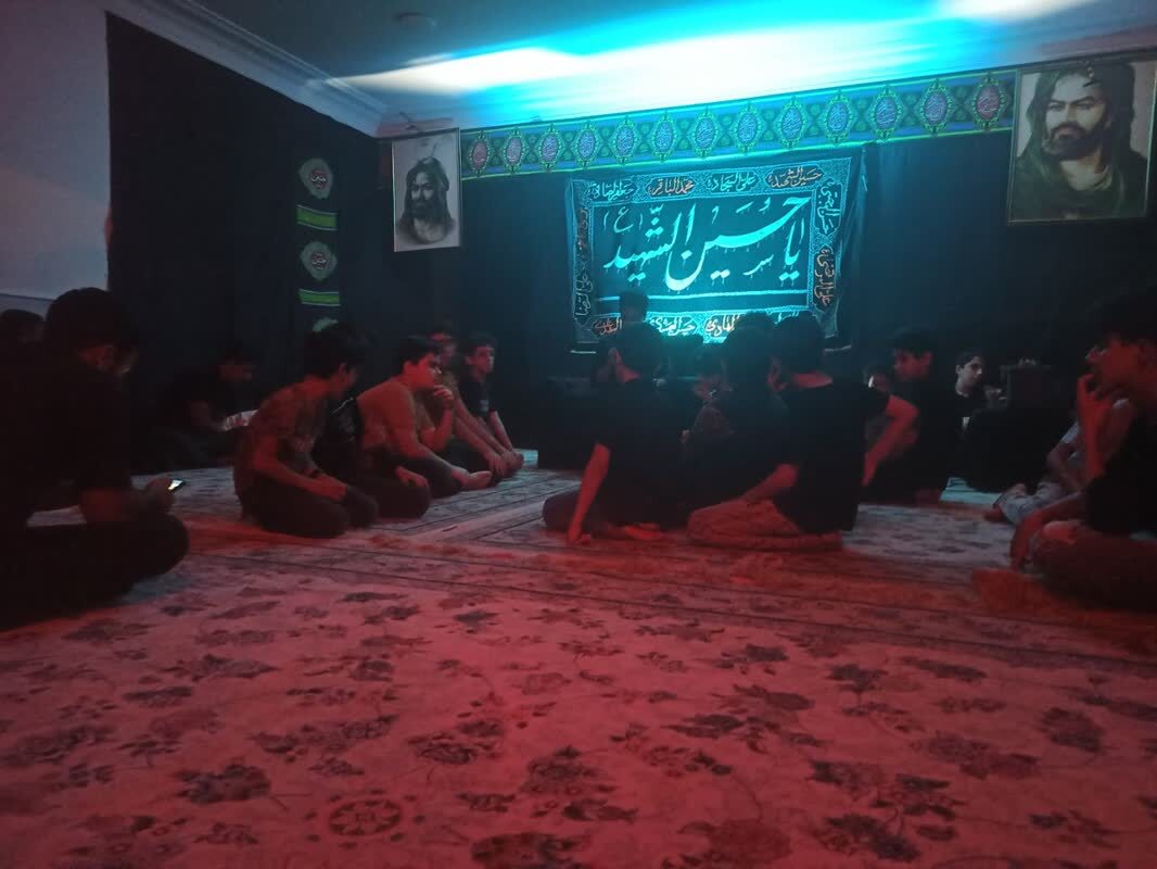 مراسم مداحی ائمه اطهار