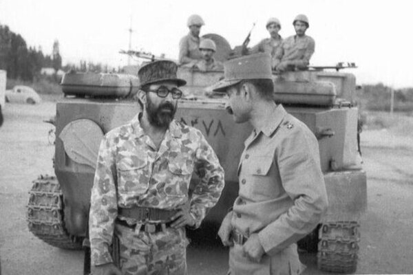 شهیدان ولی&zwnj;الله فلاحی و مصطفی چمران