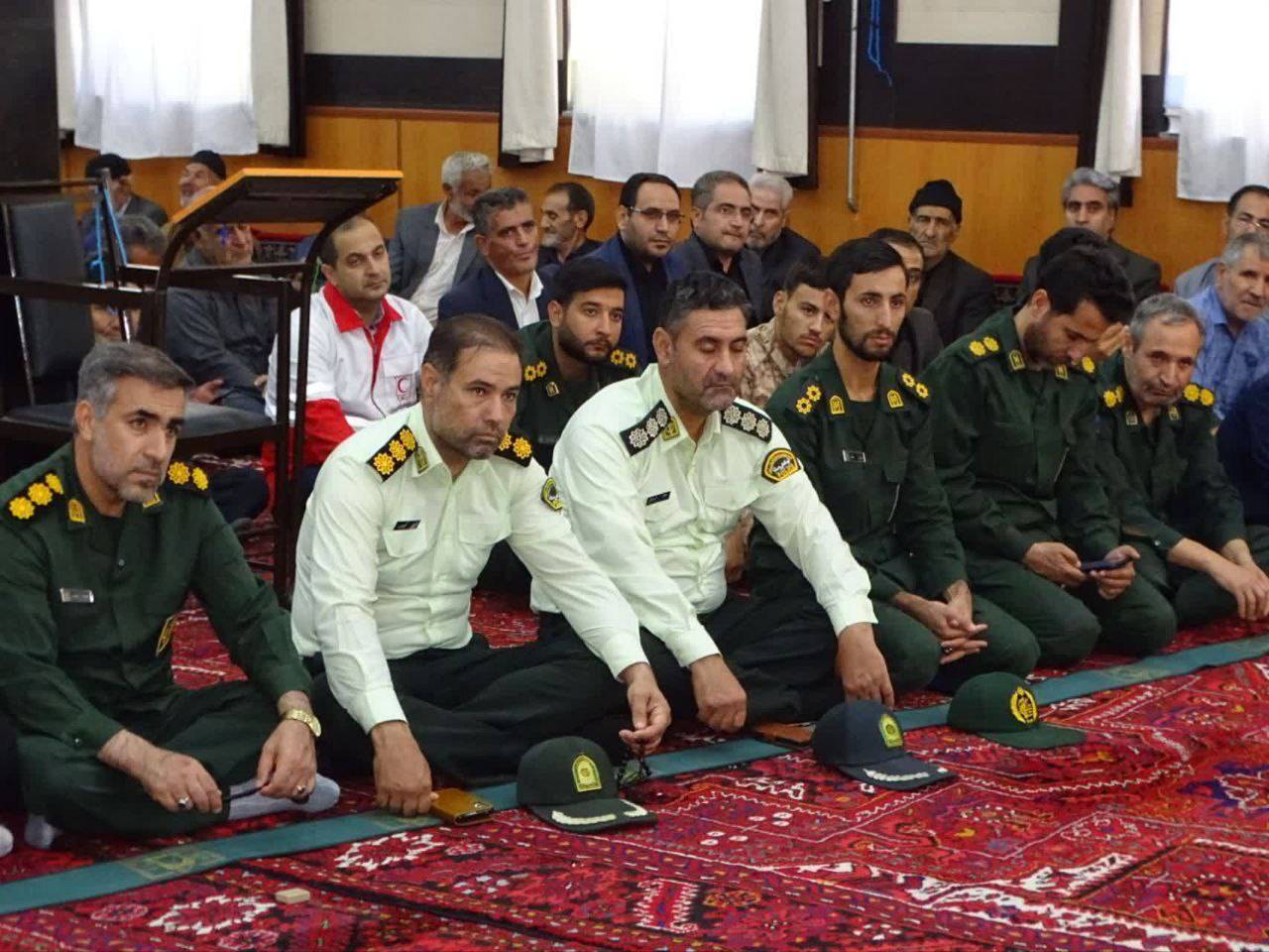 حضور نظامیان