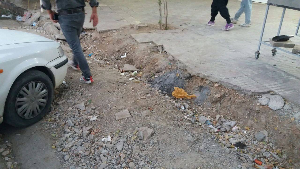 کنده کاری خیابان در شهرستان هرسین