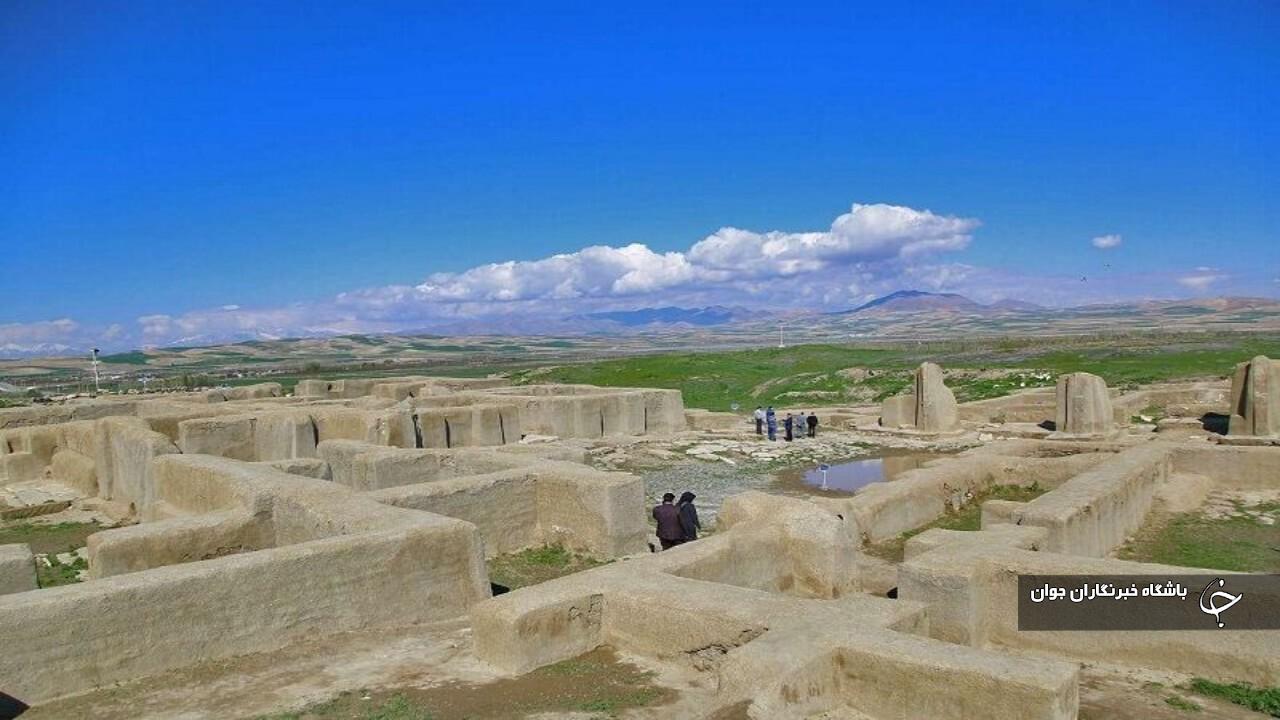 ۳ هزار و ۵۰۰ گردشگر از تپه هشت‌هزار ساله حسنلو بازدید کردند