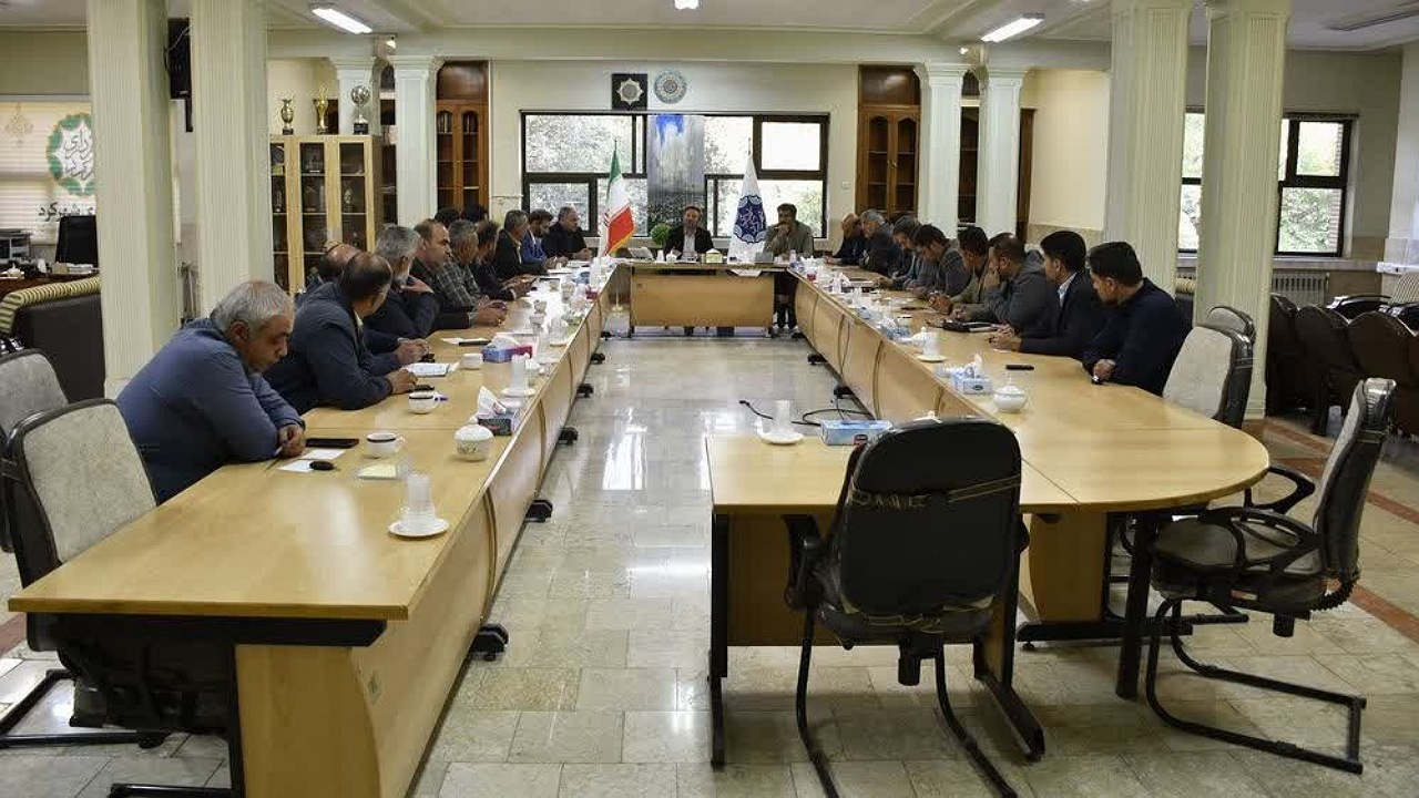 آماده باش شهرداری شهرکرد جهت انجام عملیات زمستانه