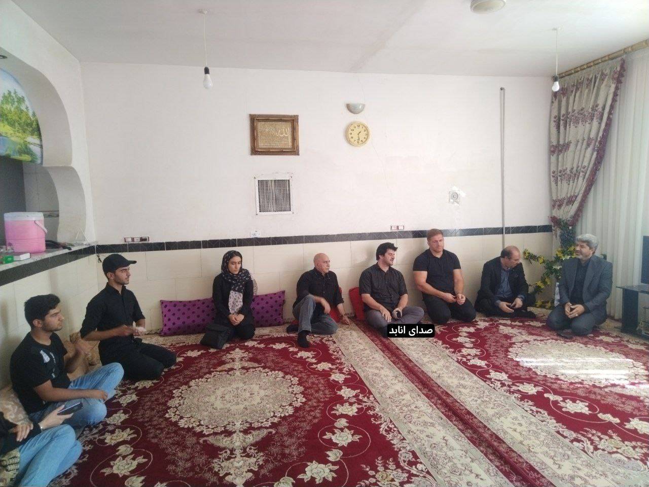 دیدار با خانواده حادثه معدن طبس