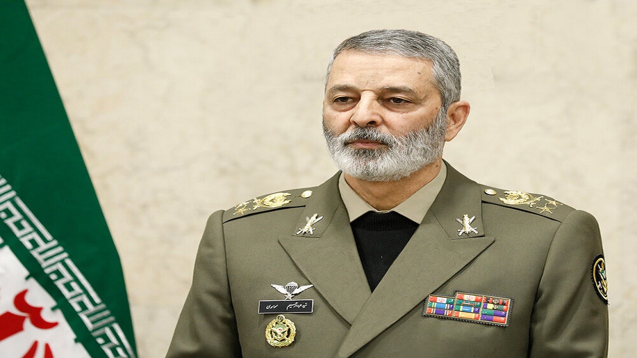ایثارگران انتظامی در سرافرازی ایران جایگاهی تعیین کننده دارند