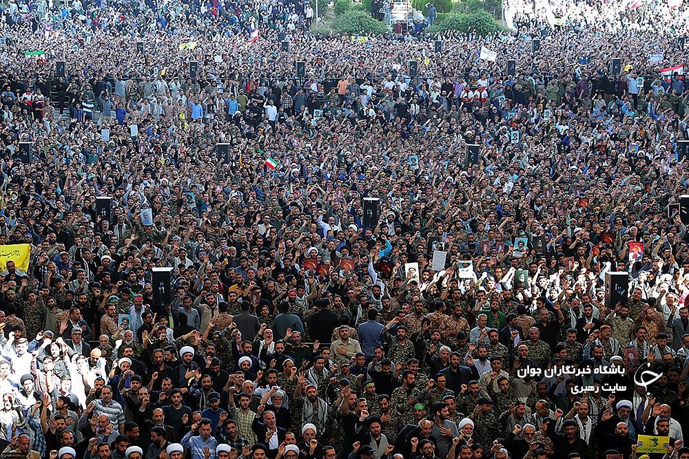 نمایش اقتدار و انسجام ملی در جمعه نصر