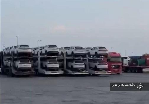 ترخیص ۵ هزار خودروی خارجی از گمرک بندر شهید رجایی بندرعباس