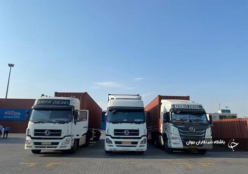 ترخیص ۵ هزار خودروی خارجی از گمرک بندر شهید رجایی بندرعباس