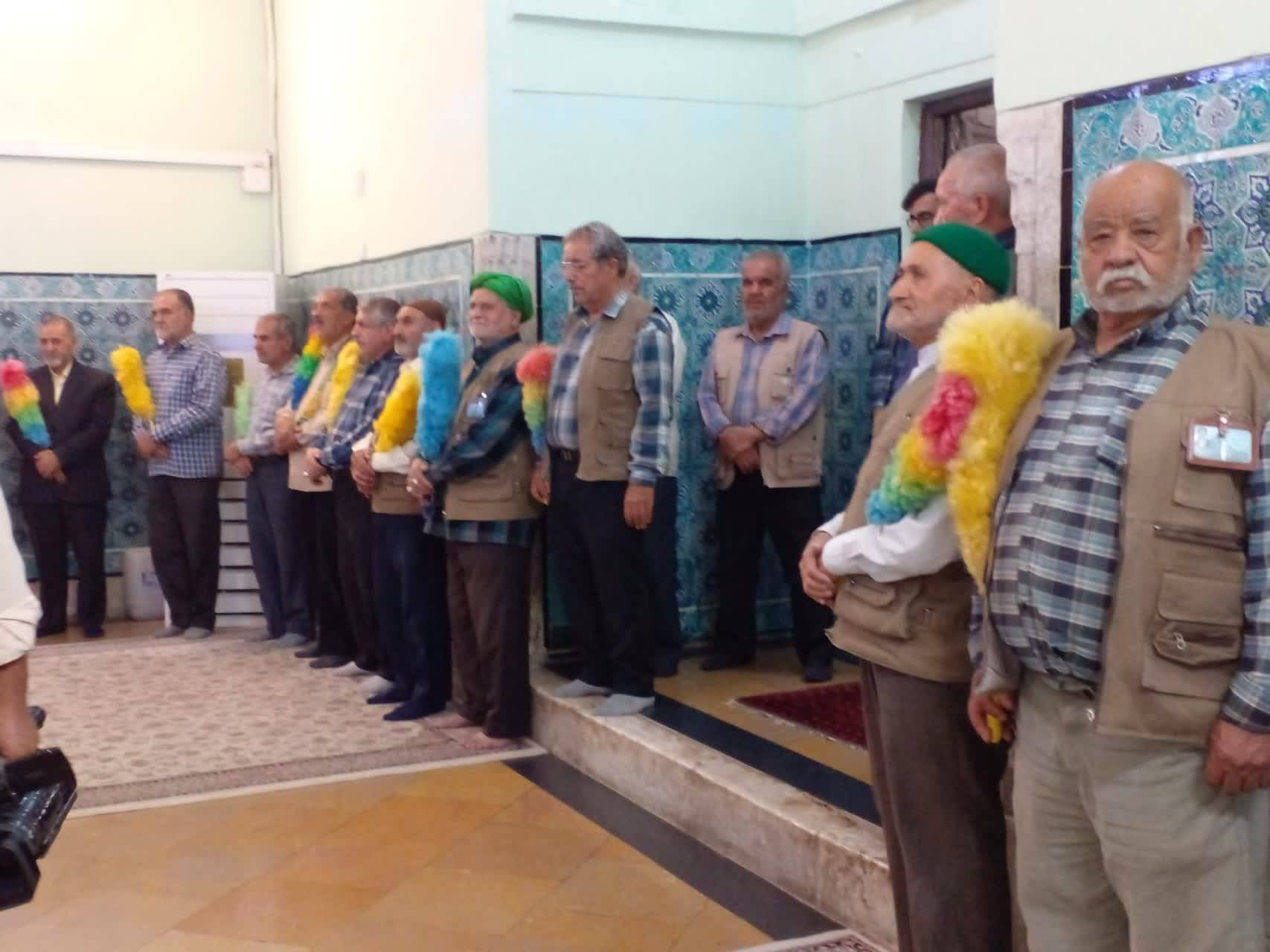 آیین غبارروبی و عطر افشانی ئر مزار امامزادگان محمد محروق و ابراهیم (علیهما سلام)