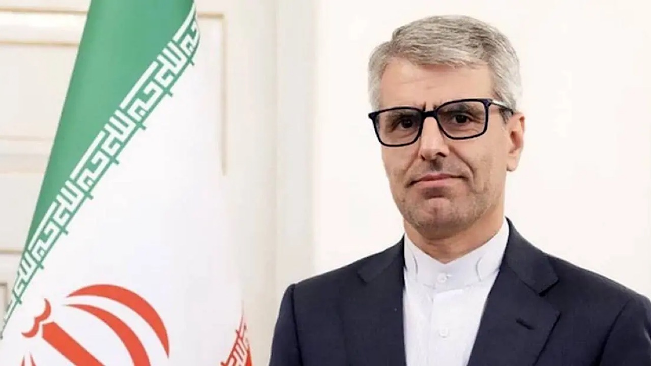 بقایی: سفر رئیس‌جمهور به ترکمنستان نشانه استمرار سویه فرهنگی در ایران است