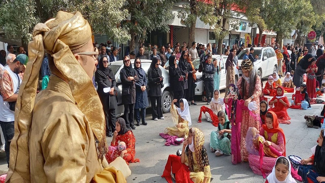 حضور ۱۷۰ هنرمند در جشنواره تئاتر خیابانی مریوان