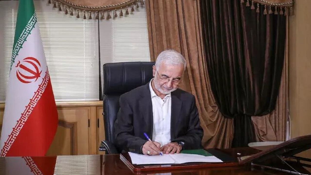تأکید مومنی بر لزوم ارتقای نقش شورای گفت‌وگوی دولت و بخش‌خصوصی استان‌ها