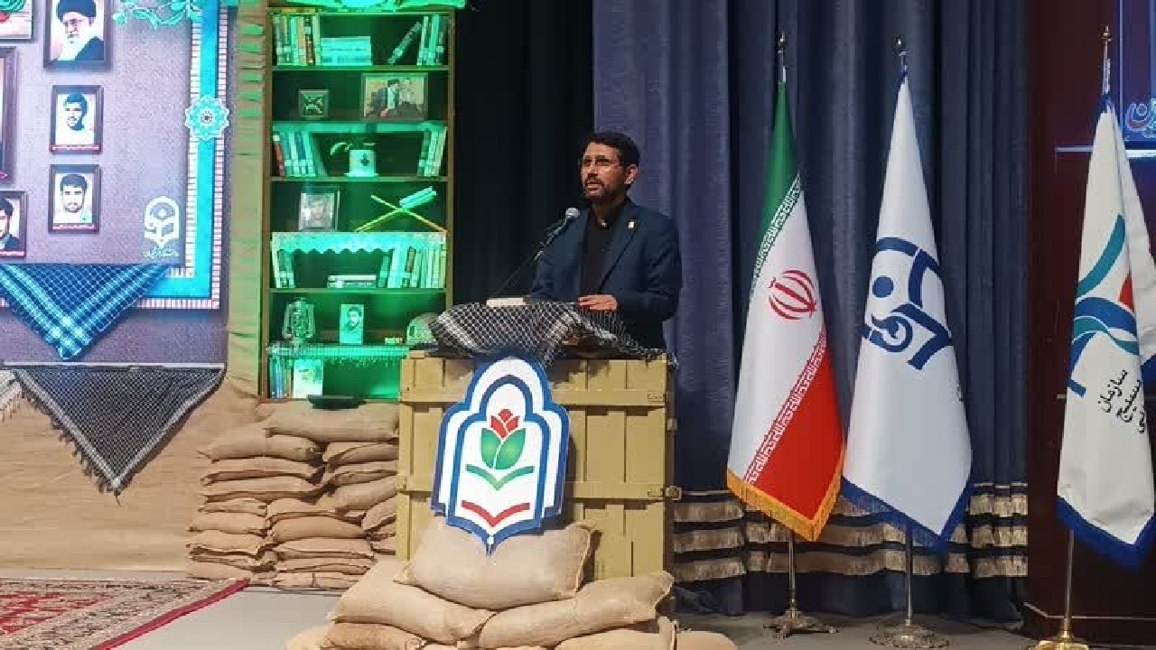 یاد شهدا رونق بخش فضا‌های علمی و دانشگاهی