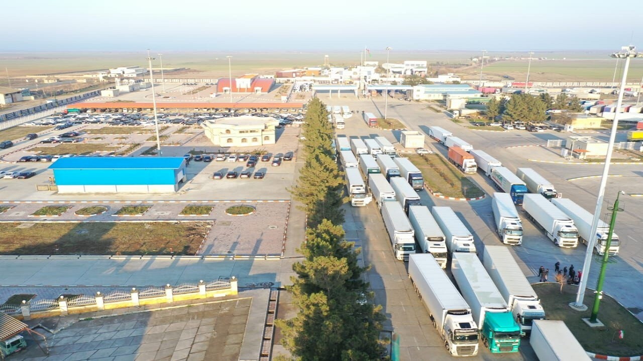 بیش از ۱۶ میلیون دلار کالا از استان اردبیل صادر شد