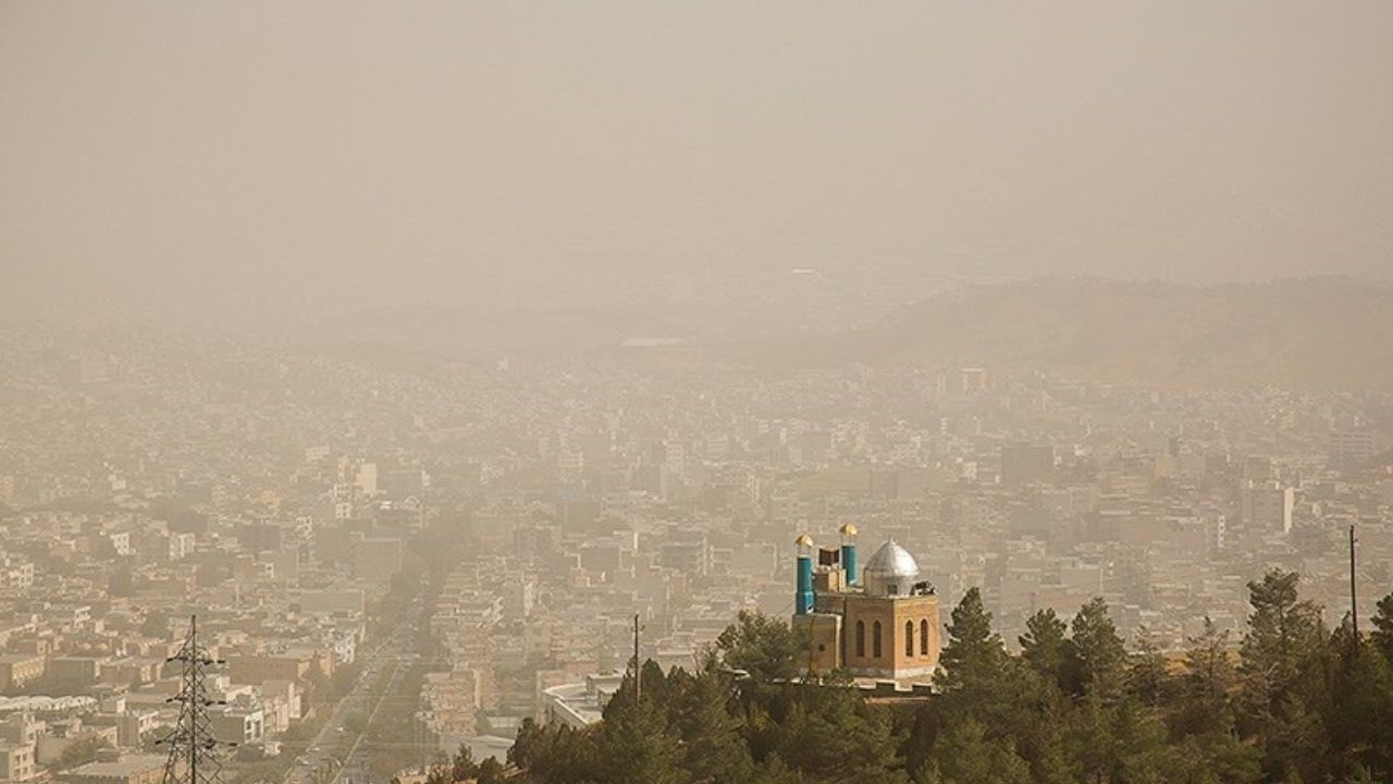 گرد و غبار مهمان روزهای پایانی هفته در کردستان