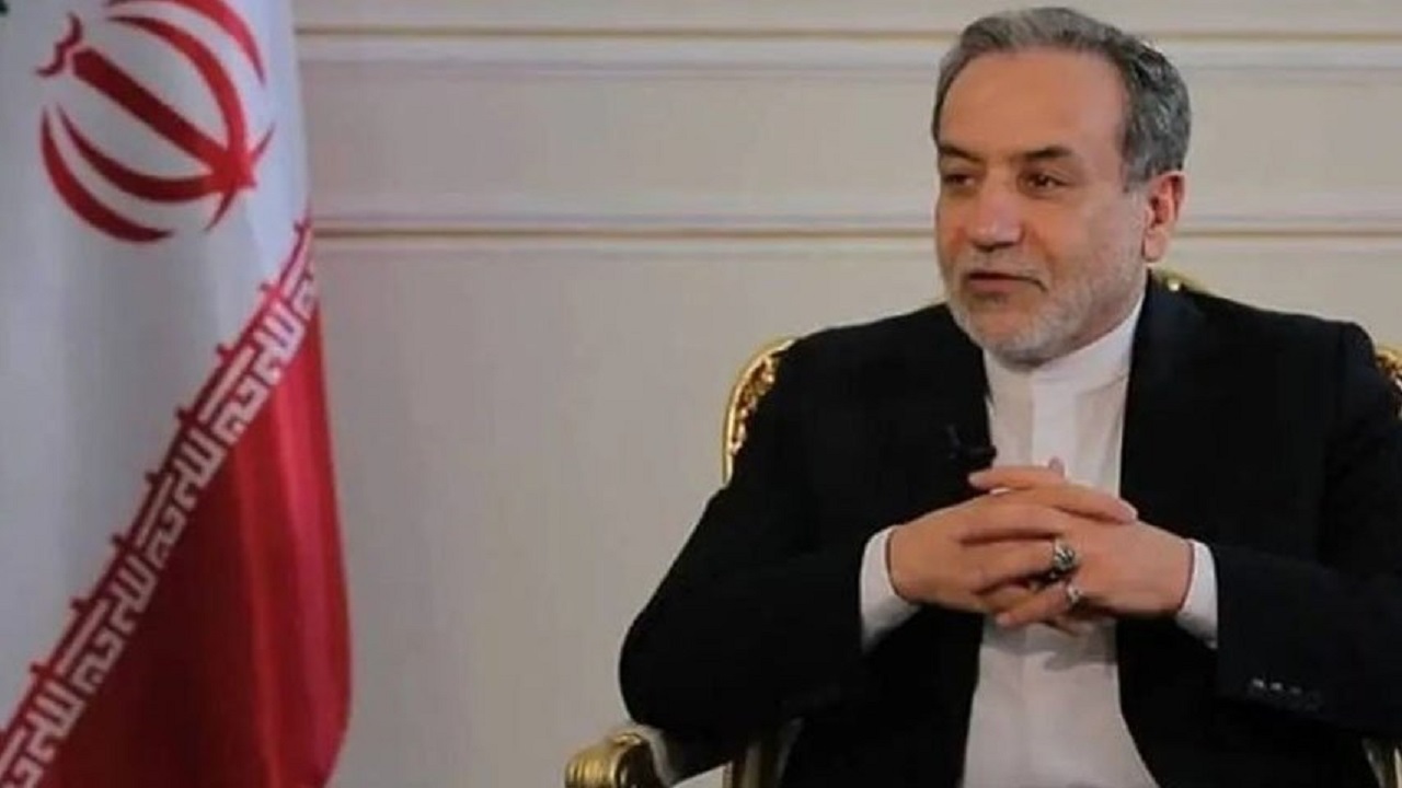 وزیر امور خارجه در صدر هیاتی عازم اردن شد