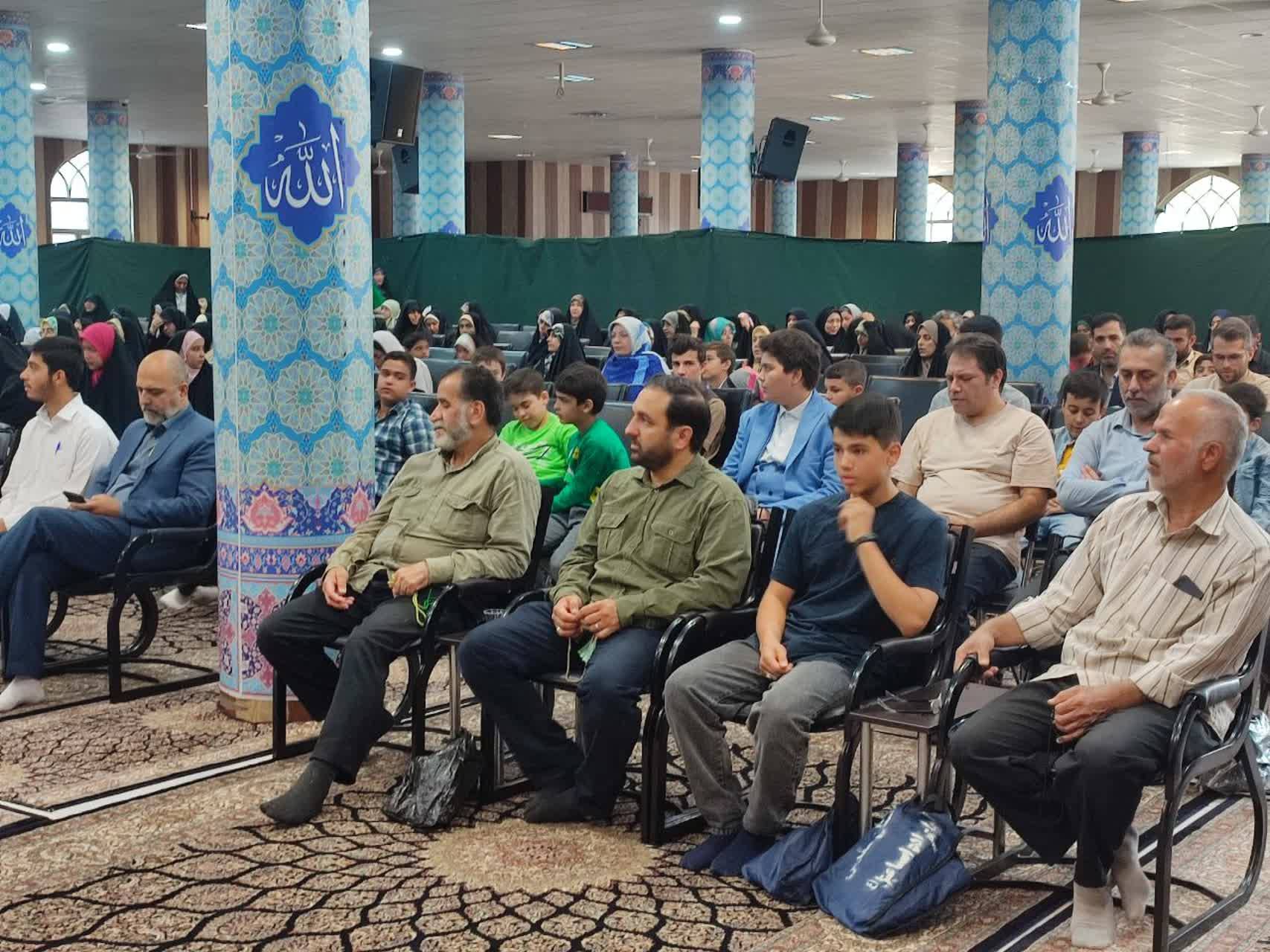 دومین همایش تجلیل از حافظان قرآن کریم
