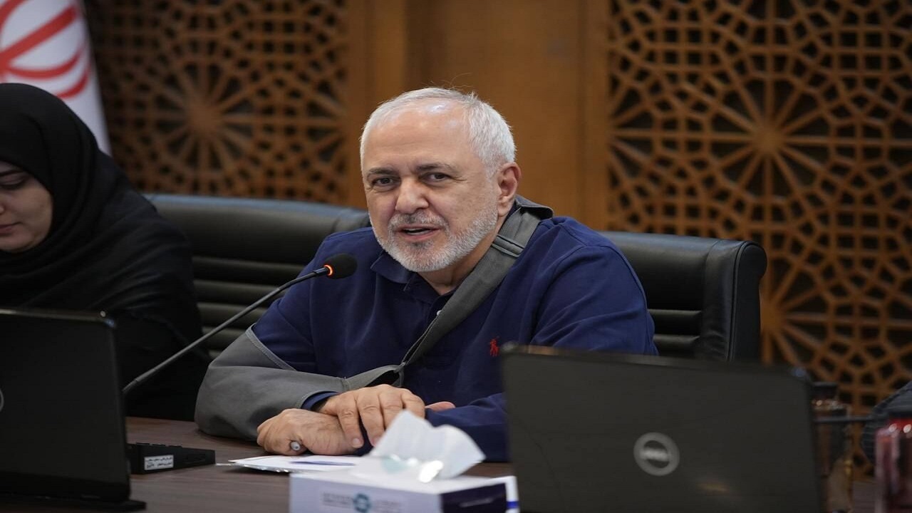 باید عادت کنیم که یکدیگر را تحمل کنیم