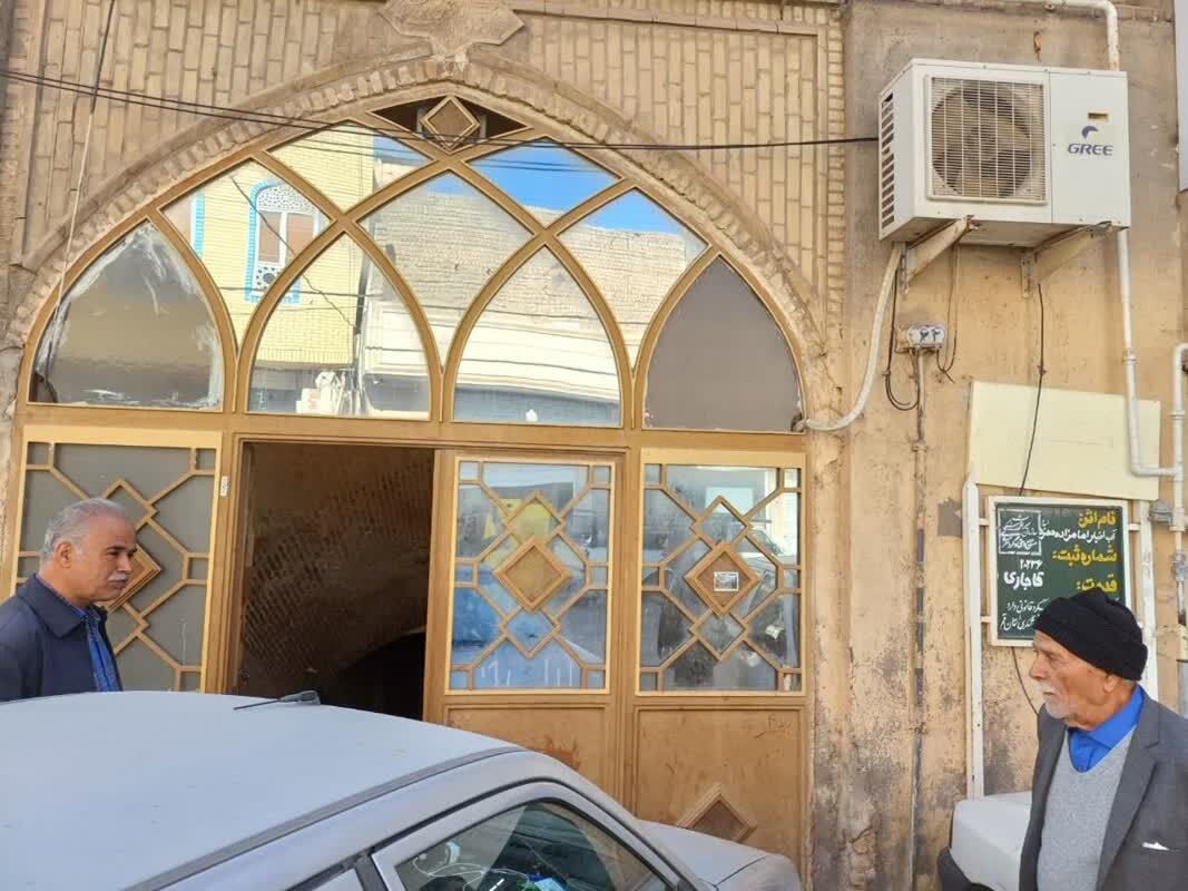 زدودن گرد فراموشی از چهره  آب&zwnj;انبار شاه حمزه قم