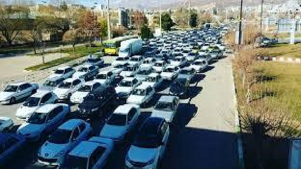 یاسوج شهر بدون پارکینگ/ وقتی خیابان های شهر پارکینگ عمومی می شود