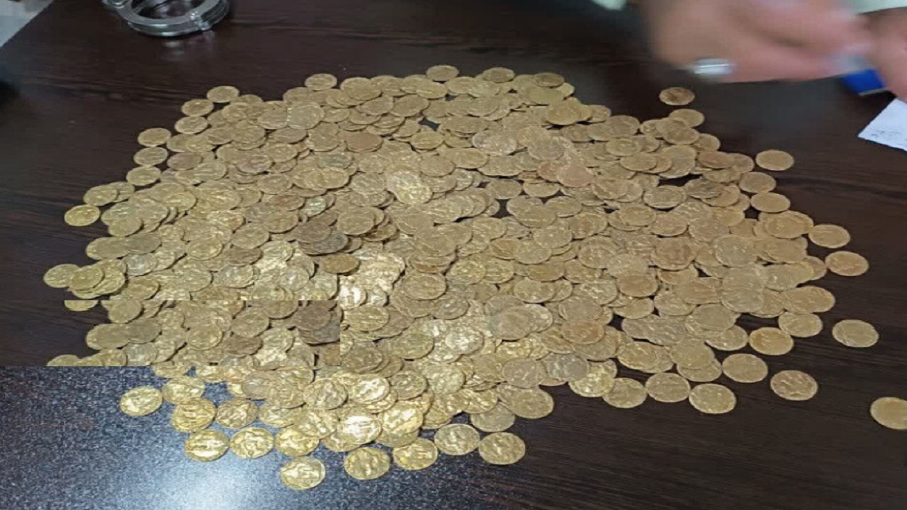 کشف ۱۶۲۰ سکه تقلبی دوره ساسانی از قاچاقچیان اشیای تاریخی در ایلام