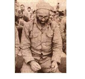 علامه حسنزاده در جبهه شلمچه، منطقه عملیاتی کربلای ۵ علامه حسنزاده در جبهه شلمچه، منطقه عملیاتی کربلای ۵