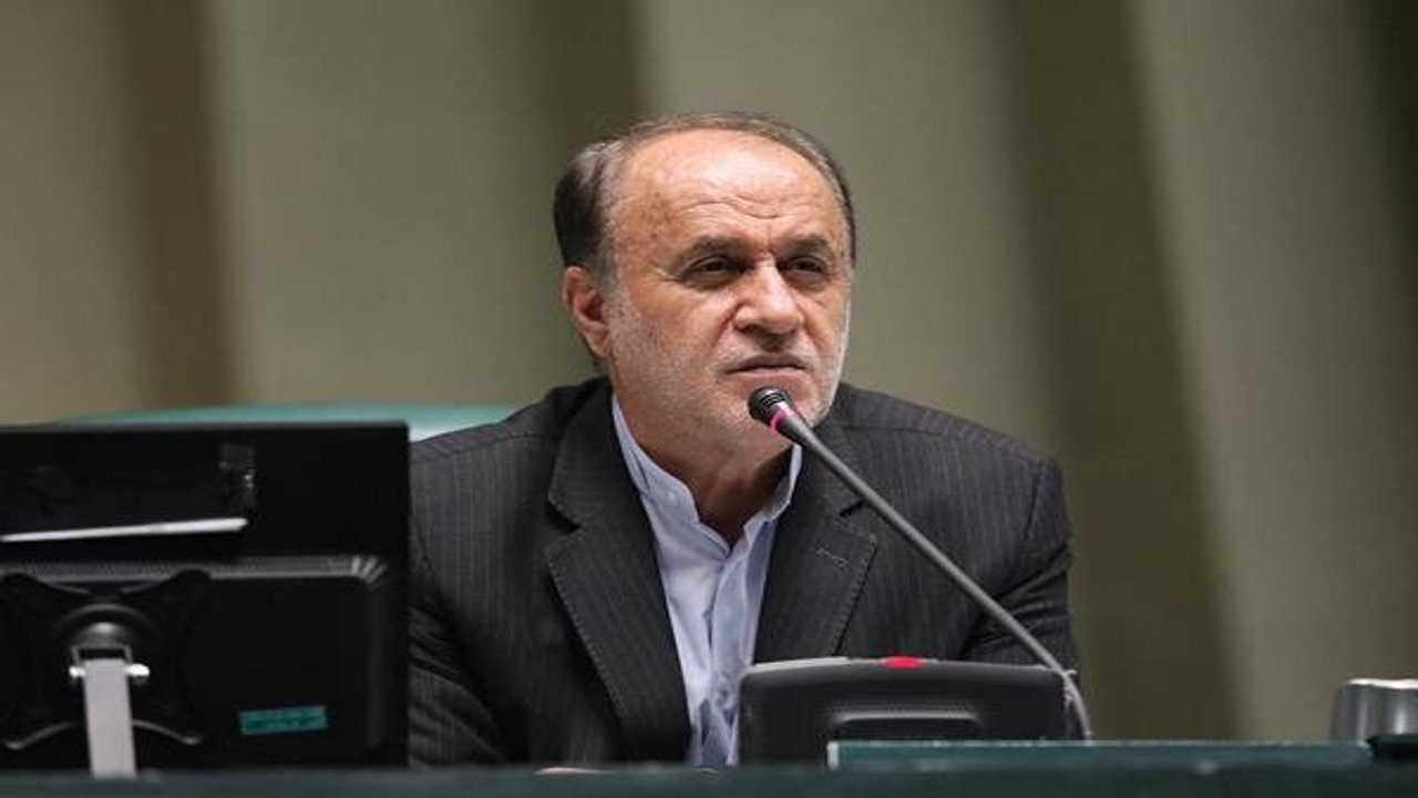 کمیسیون صنایع و معادن گزارش کاملی از وضعیت معدن طبس تهیه کند