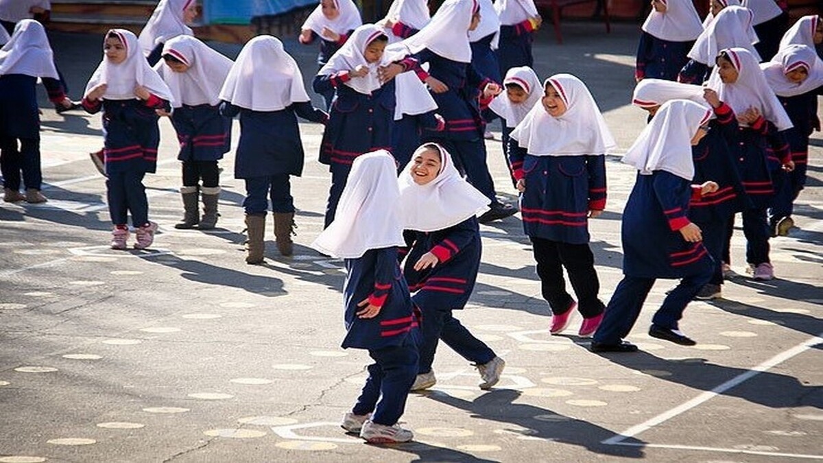 مشکلاتی که ممکن است دانش‌آموزان در ابتدای ورود به مدرسه با آن مواجه شوند + فیلم