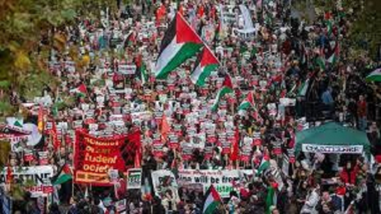 برگزاری راهپیمایی محکومیت جنایات رژیم صهیونیستی پس از اقامه نماز جمعه