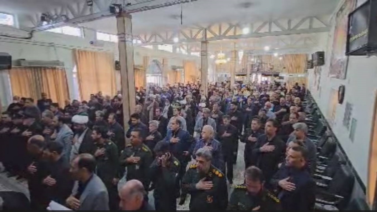 مراسم بزرگداشت جانباختگان حادثه معدن در طبس + عکس