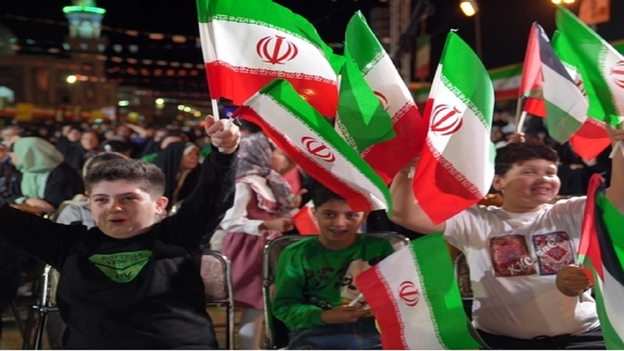 جشن خانوادگی ملیکه ایران در قم برگزار شد