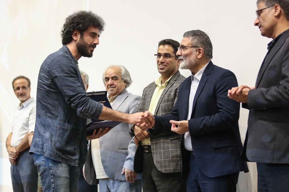 معرفی منتخبان سومین جشن مهر سینمای ایران در قم معرفی منتخبان سومین جشن مهر سینمای ایران در قم