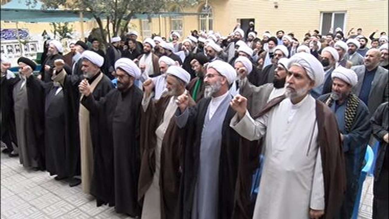 تجمع حوزویان سمنان در پی شهادت سید حسن نصرالله+ فیلم