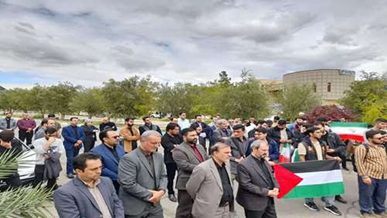 تجمع دانشگاهیان سمنان در پی شهادت سید حسن نصرالله+ فیلم