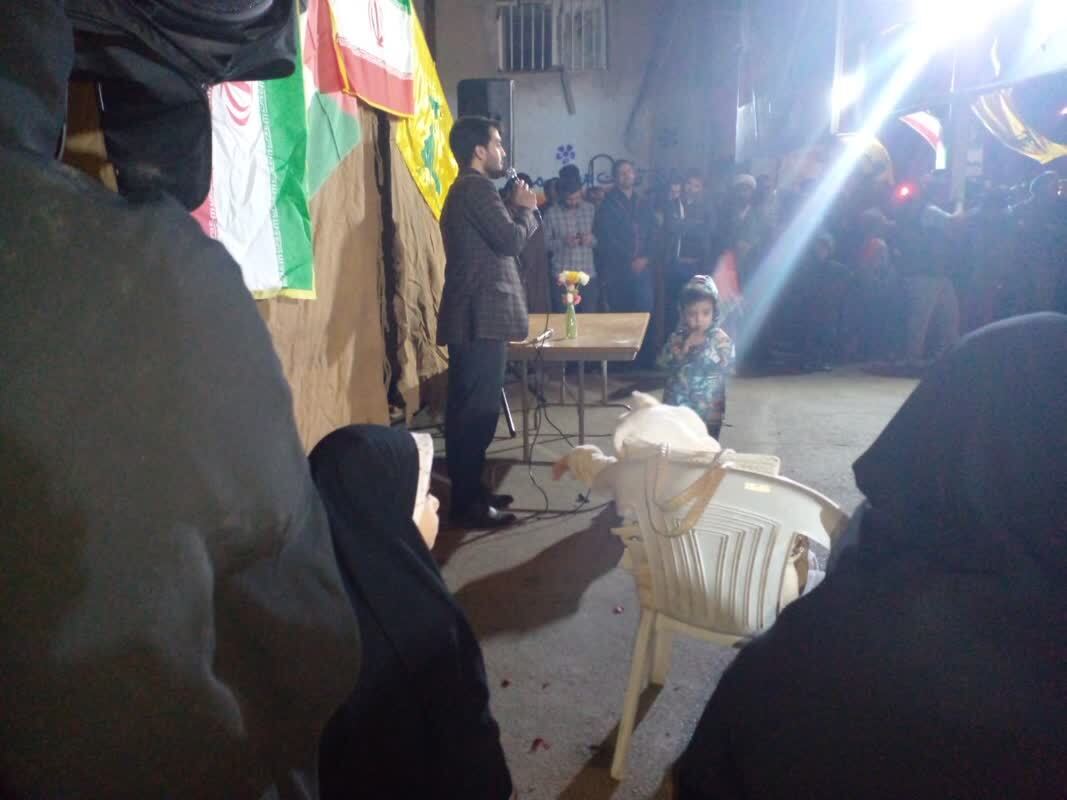 سخنرانی در اجتماع مردمی