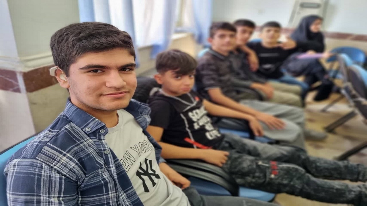 ۱۹۸ دانش آموز دارای آسیب شنوایی در کردستان تحصیل می‌کنند