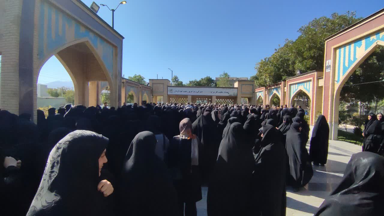 حضور بانوان