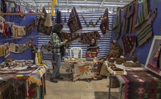نمایشگاه صنایع دستی در کرمانشاه