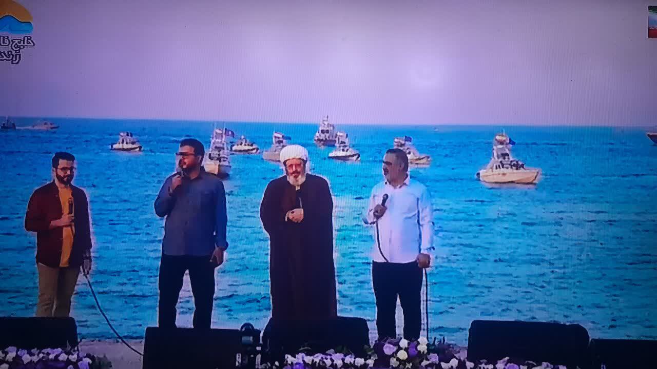 برگزاری مراسم قرآنی با حضور داوران برنامه تلویزیونی محفل درجزیره بوموسی+عکس وفیلم
