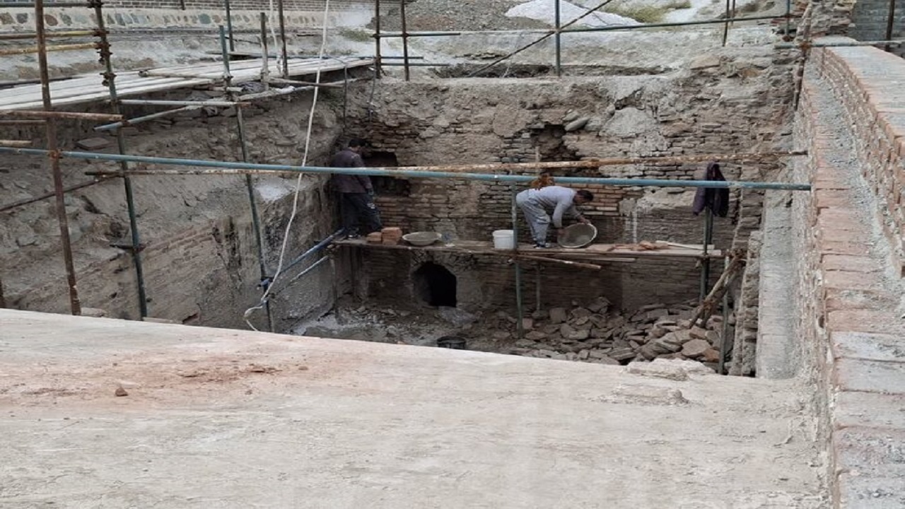 مرمت پل تاریخی کرج با جدیت در حال انجام است