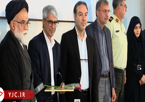 گزارش تصویری از آئین تکریم ومعارفه سرپرست دانشگاه علوم پزشکی هرمزگان