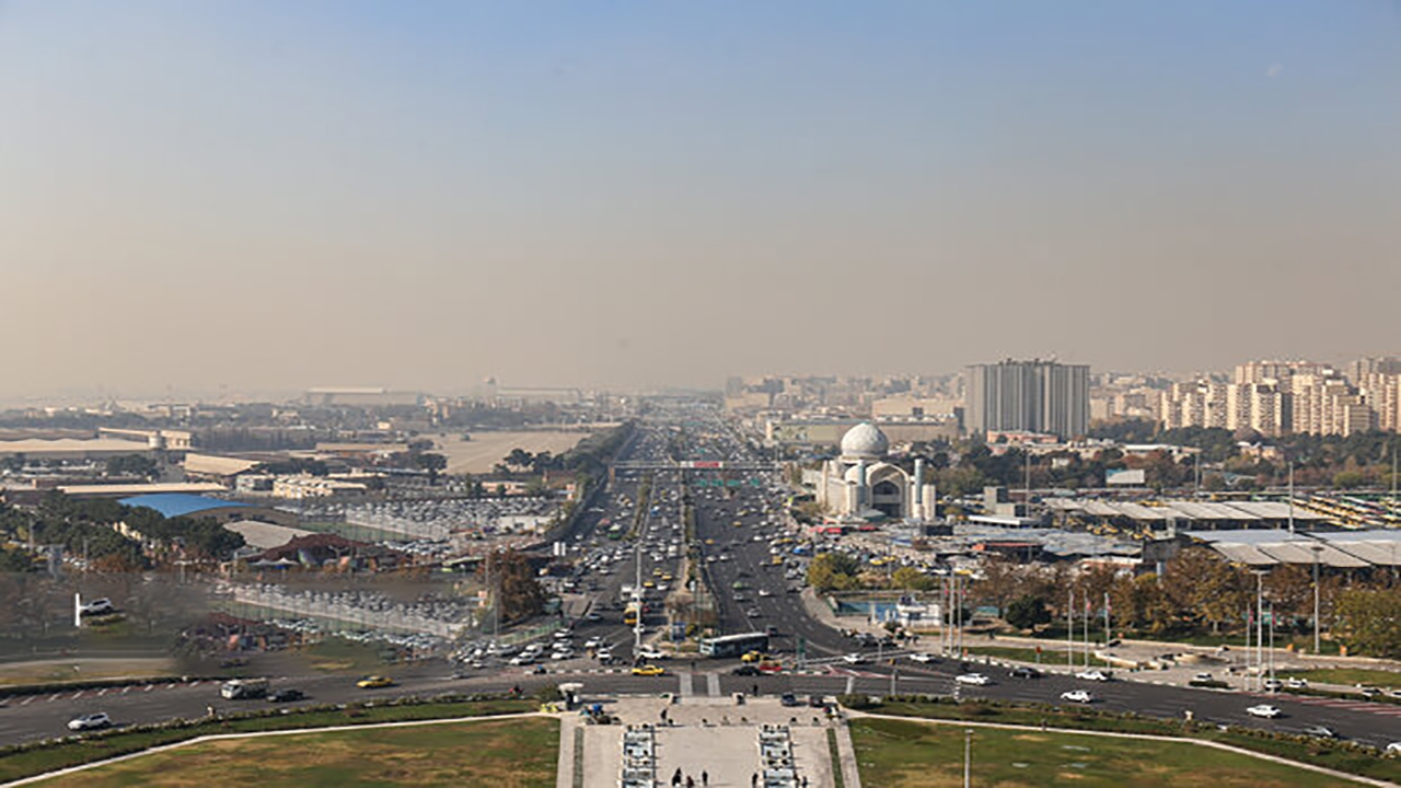 هوای تهران در مرز آلودگی