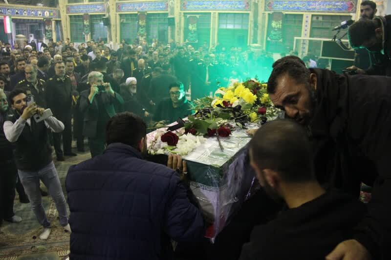 مراسم وداع با شهید
