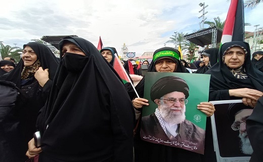 راهپیمایی مردم رشت در روز ملی مبارزه با استکبار جهانی