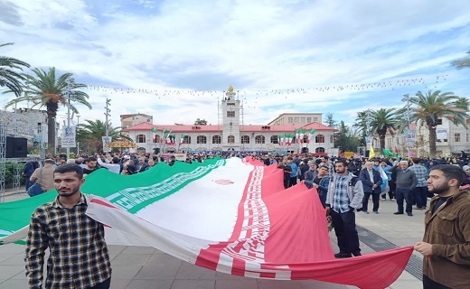 راهپیمایی مردم رشت در روز ملی مبارزه با استکبار جهانی