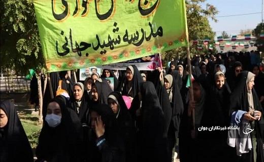 یوم الله ۱۳ آبان در مهردشت+عکس و فیلم