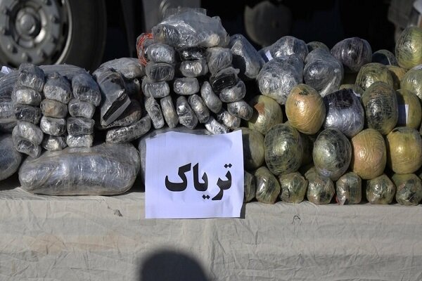 کشف ۱۰ کیلوگرم تریاک در هندیجان