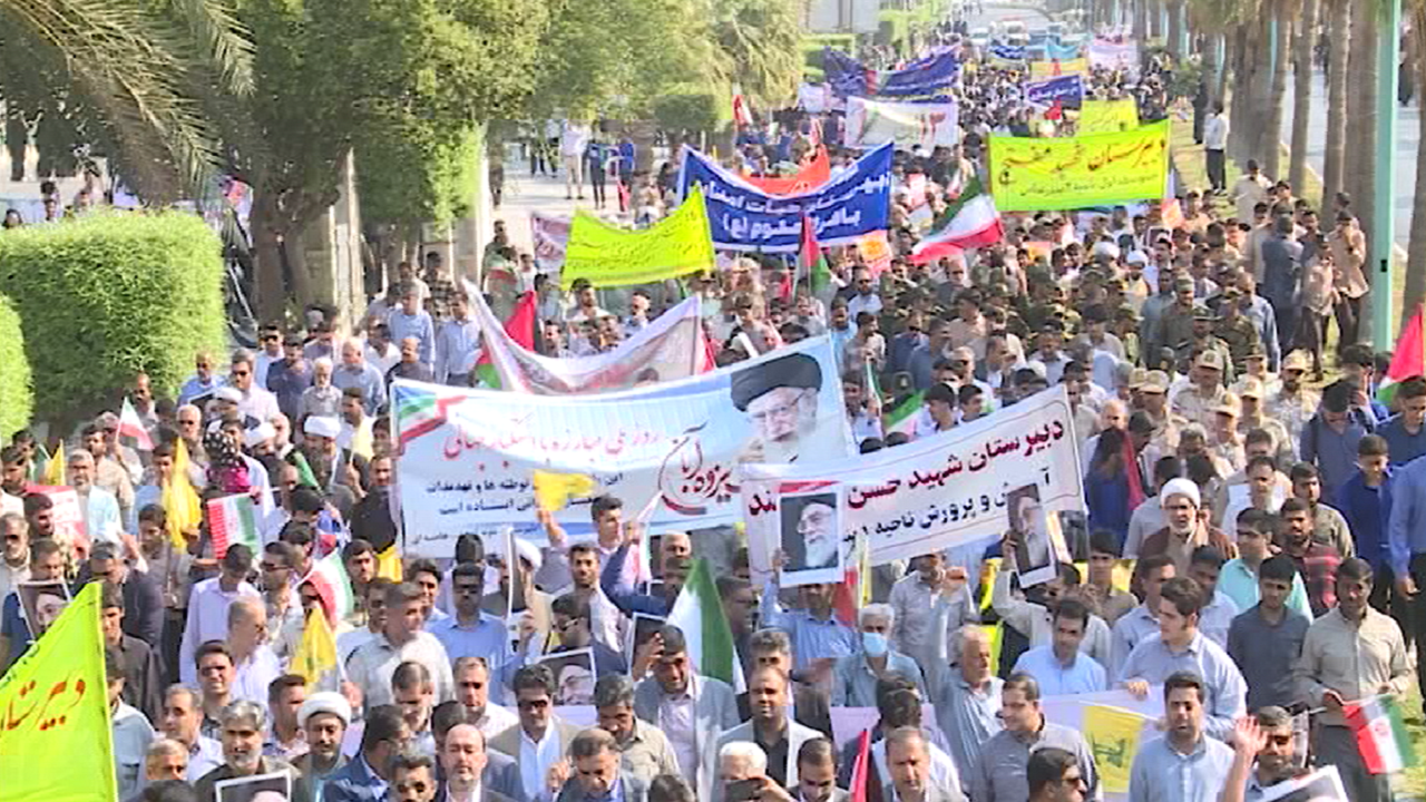 برگزاری راهپیمایی ۱۳ آبان در هرمزگان+ فیلم