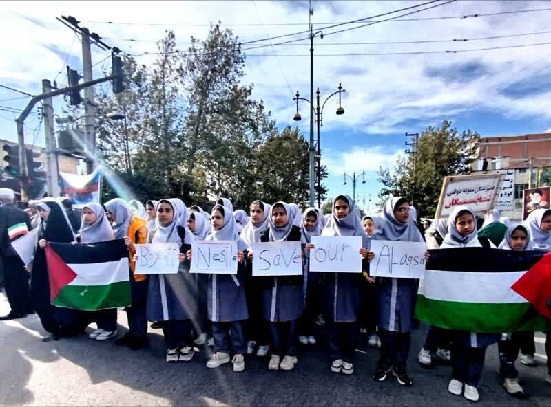 حمایت دانش آموزان از فلسطین