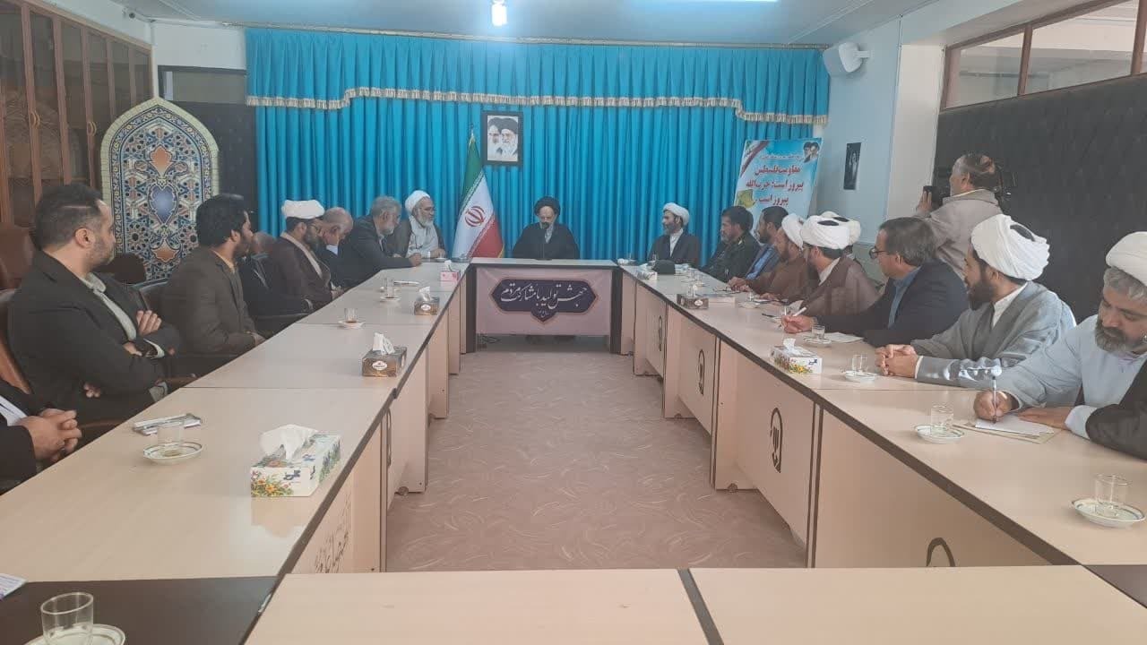 جنگ با استکبار ریشه در فرهنگ دارد