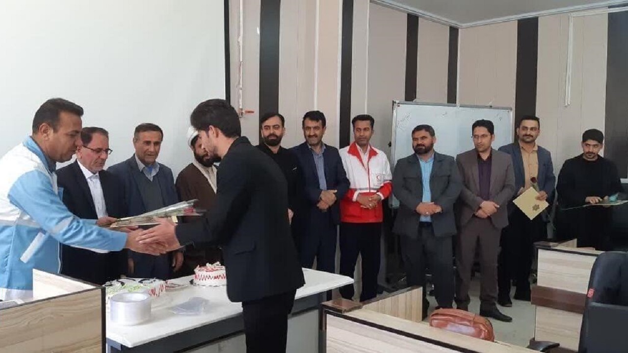 تجلیل پرستاران شبکه بهداشت و درمان در لردگان